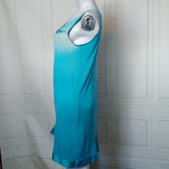 Vanity Fair Vintage Womens Size Small Sleep Gown / Slip Teal Blue Green - Picture 3 of 11